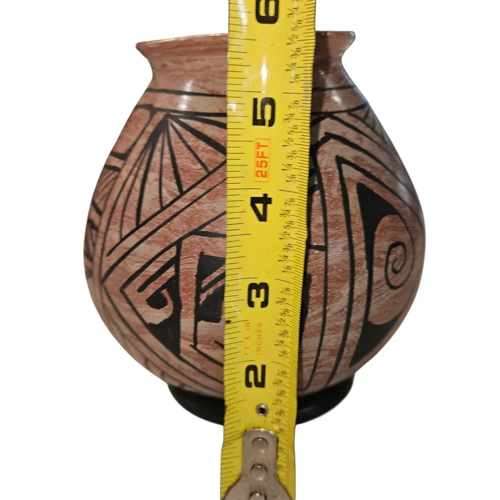 Handmade Marbled Terracotta Pottery Vase Southwest Geometric Design with Stand